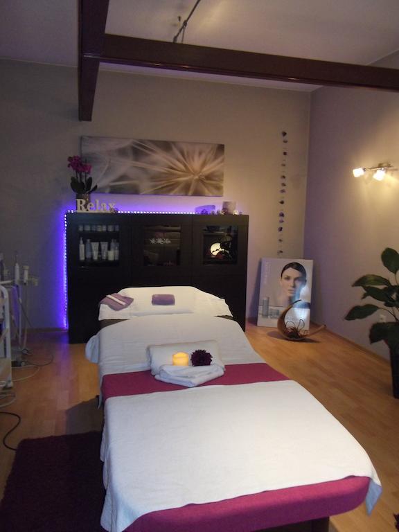 Hotel - Reweschnier Kusel ภายนอก รูปภาพ