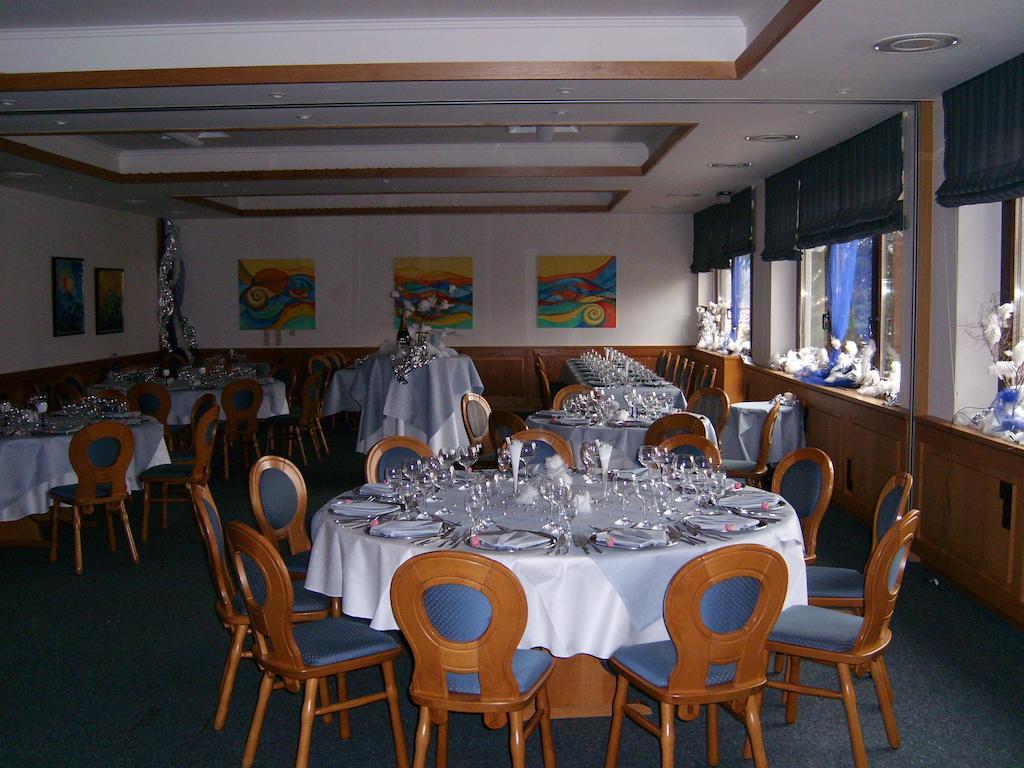Hotel - Reweschnier Kusel ภายนอก รูปภาพ